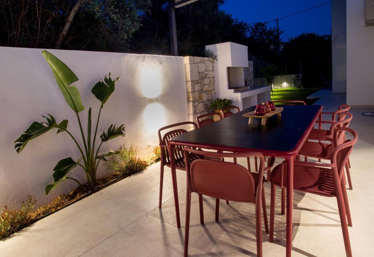 Avrilia Seaside Villa Heated Pool Almirída Ngoại thất bức ảnh