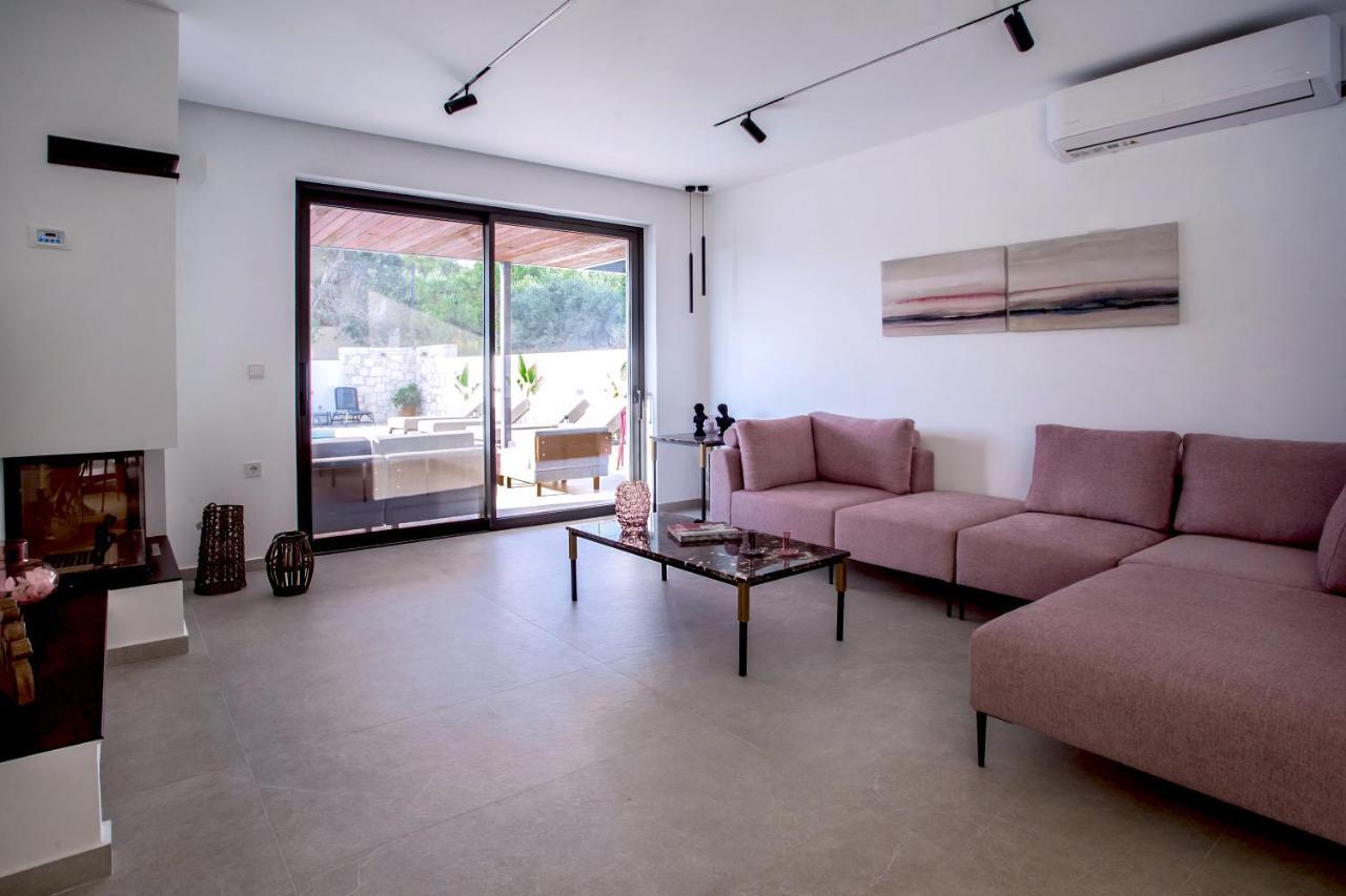 Avrilia Seaside Villa Heated Pool Almirída Ngoại thất bức ảnh