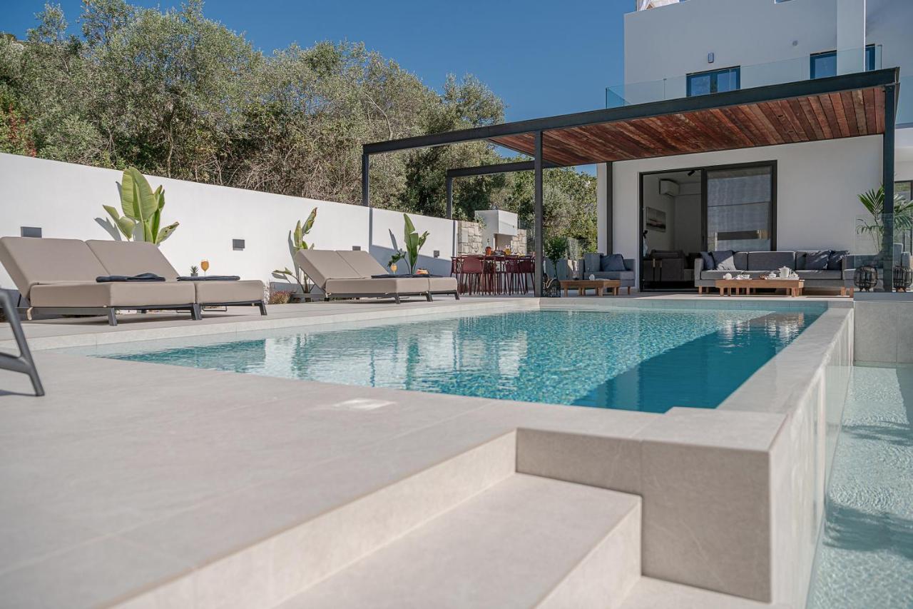 Avrilia Seaside Villa Heated Pool Almirída Ngoại thất bức ảnh